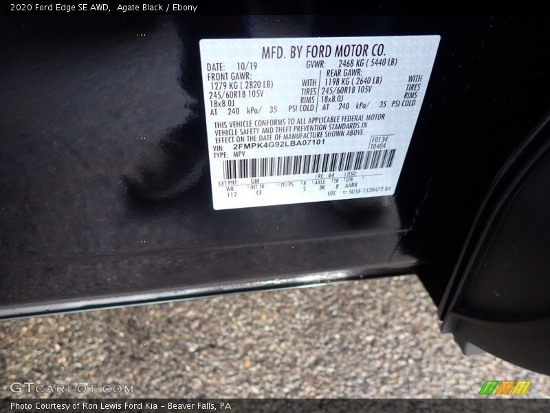 Agate Black / Ebony 2020 Ford Edge SE AWD