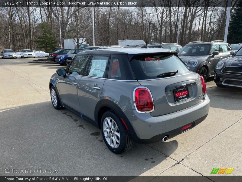 Moonwalk Gray Metallic / Carbon Black 2021 Mini Hardtop Cooper 4 Door