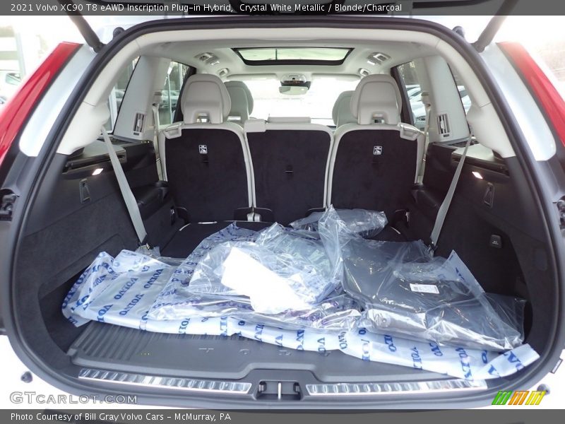  2021 XC90 T8 eAWD Inscription Plug-in Hybrid Trunk