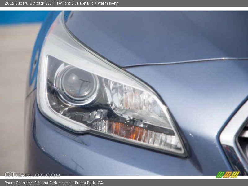 Twilight Blue Metallic / Warm Ivory 2015 Subaru Outback 2.5i