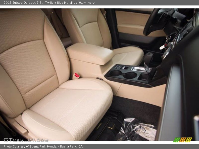 Twilight Blue Metallic / Warm Ivory 2015 Subaru Outback 2.5i