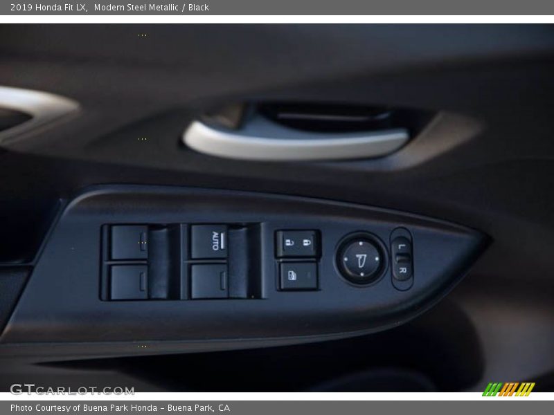 Modern Steel Metallic / Black 2019 Honda Fit LX