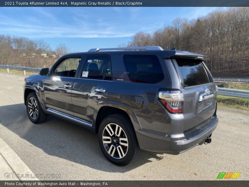 Magnetic Gray Metallic / Black/Graphite 2021 Toyota 4Runner Limited 4x4