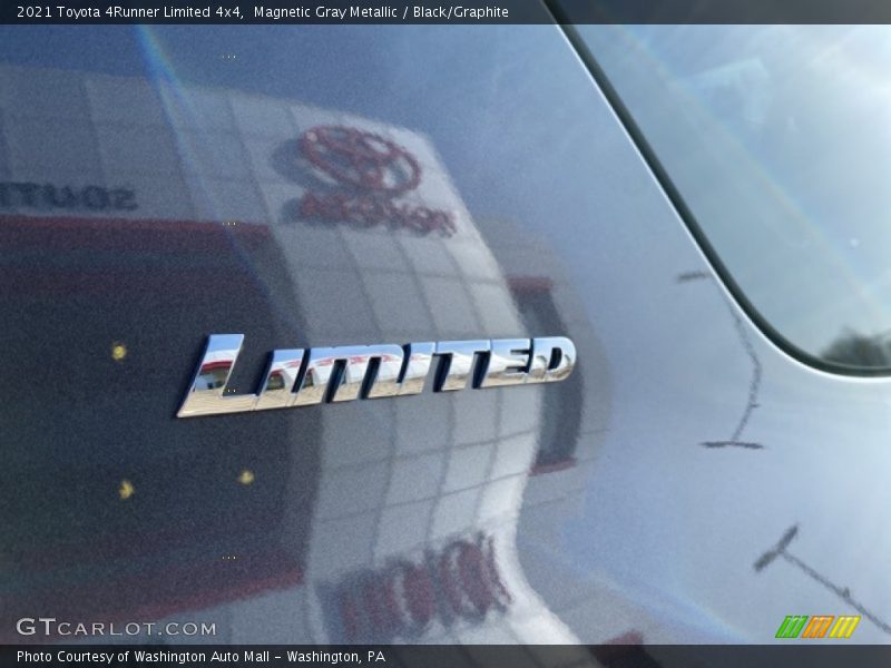 Magnetic Gray Metallic / Black/Graphite 2021 Toyota 4Runner Limited 4x4