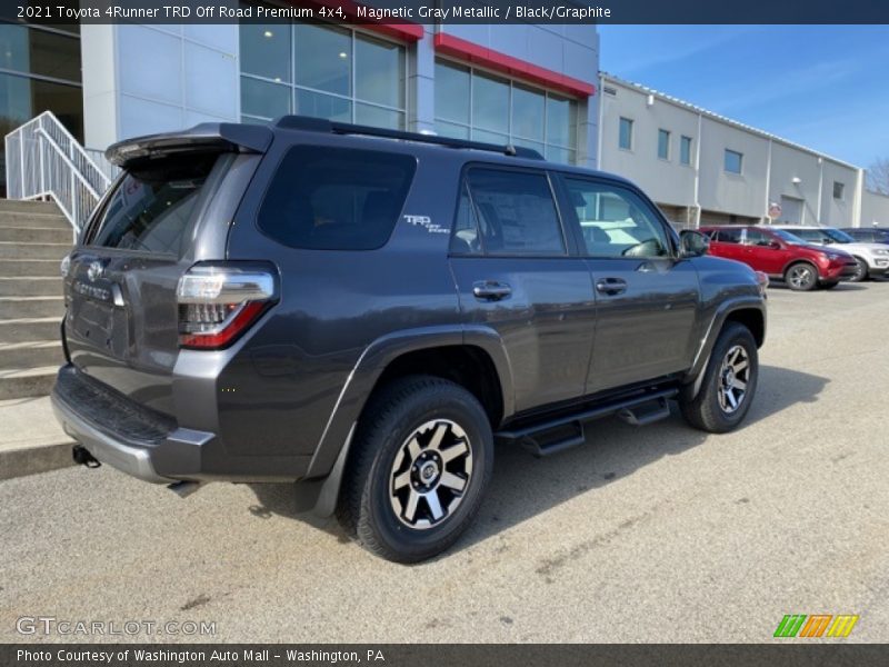 Magnetic Gray Metallic / Black/Graphite 2021 Toyota 4Runner TRD Off Road Premium 4x4