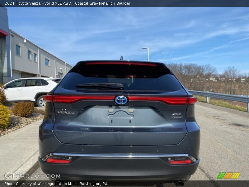 Coastal Gray Metallic / Boulder 2021 Toyota Venza Hybrid XLE AWD