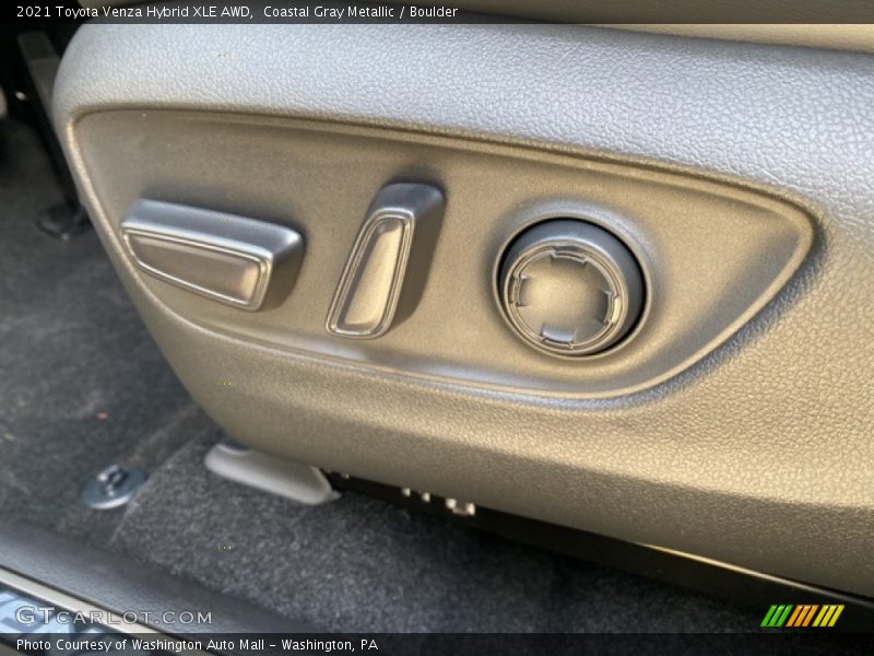 Coastal Gray Metallic / Boulder 2021 Toyota Venza Hybrid XLE AWD