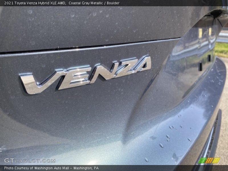 Coastal Gray Metallic / Boulder 2021 Toyota Venza Hybrid XLE AWD
