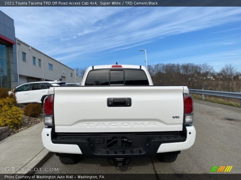 Super White / TRD Cement/Black 2021 Toyota Tacoma TRD Off Road Access Cab 4x4