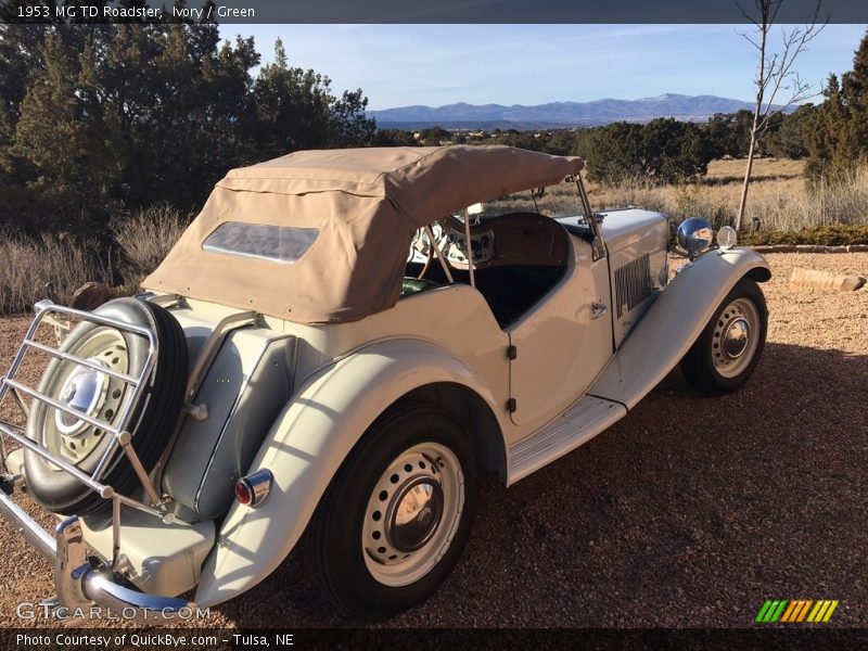 Ivory / Green 1953 MG TD Roadster