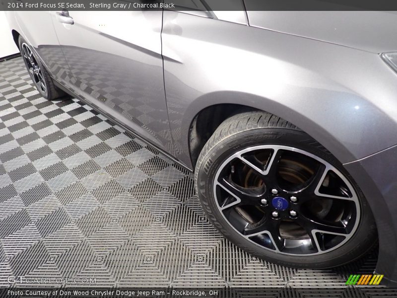 Sterling Gray / Charcoal Black 2014 Ford Focus SE Sedan
