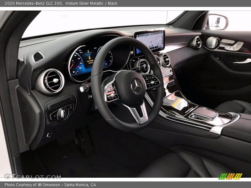 Iridium Silver Metallic / Black 2020 Mercedes-Benz GLC 300