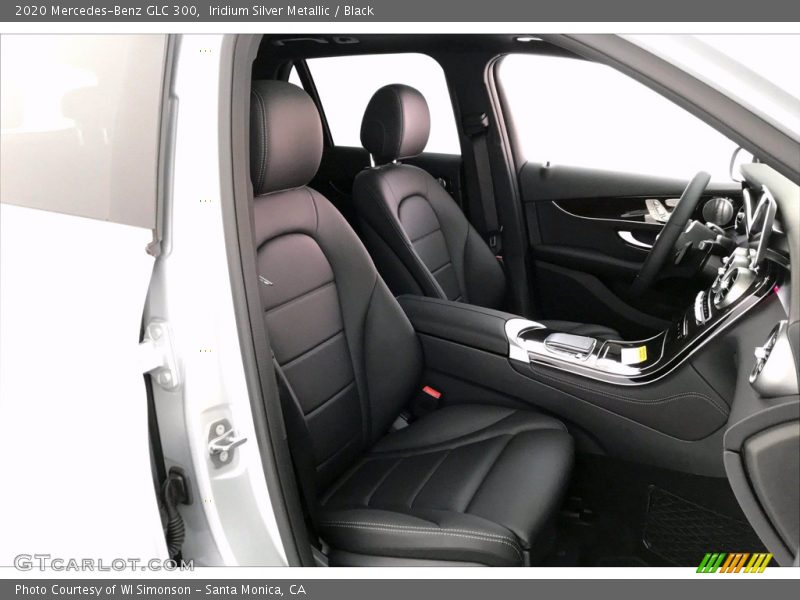 Iridium Silver Metallic / Black 2020 Mercedes-Benz GLC 300