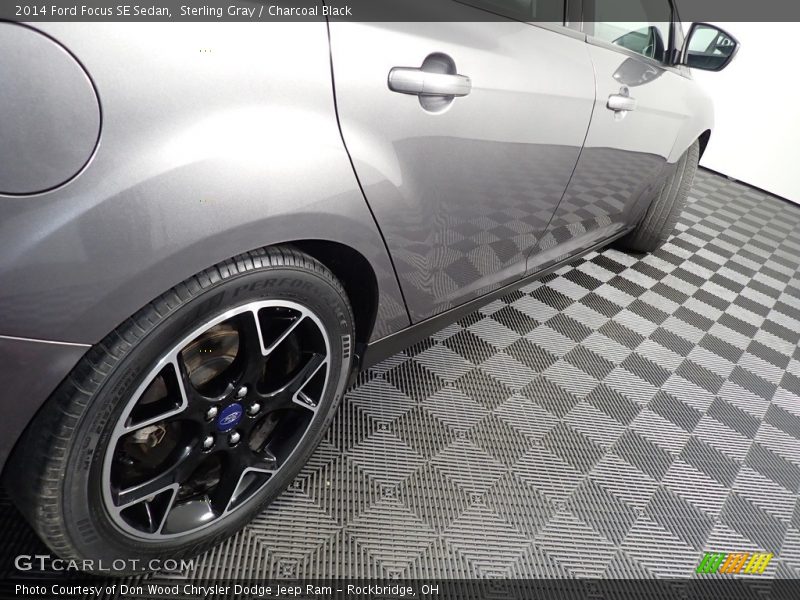 Sterling Gray / Charcoal Black 2014 Ford Focus SE Sedan