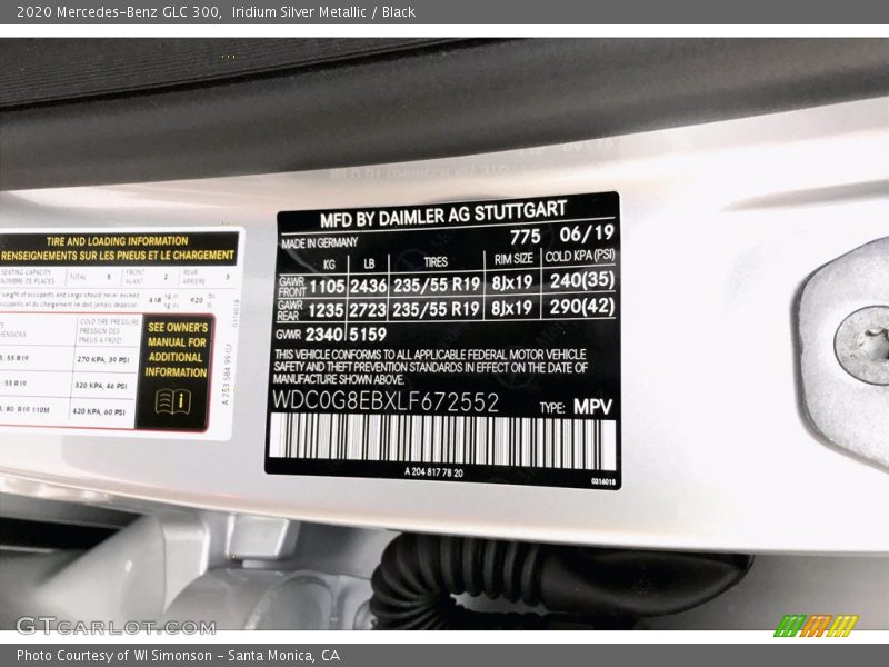Iridium Silver Metallic / Black 2020 Mercedes-Benz GLC 300
