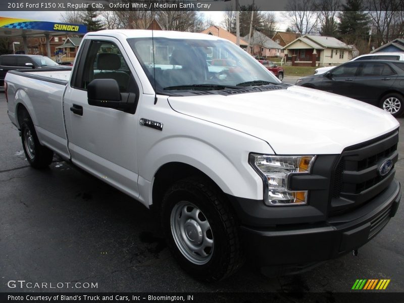 Oxford White / Medium Earth Gray 2016 Ford F150 XL Regular Cab