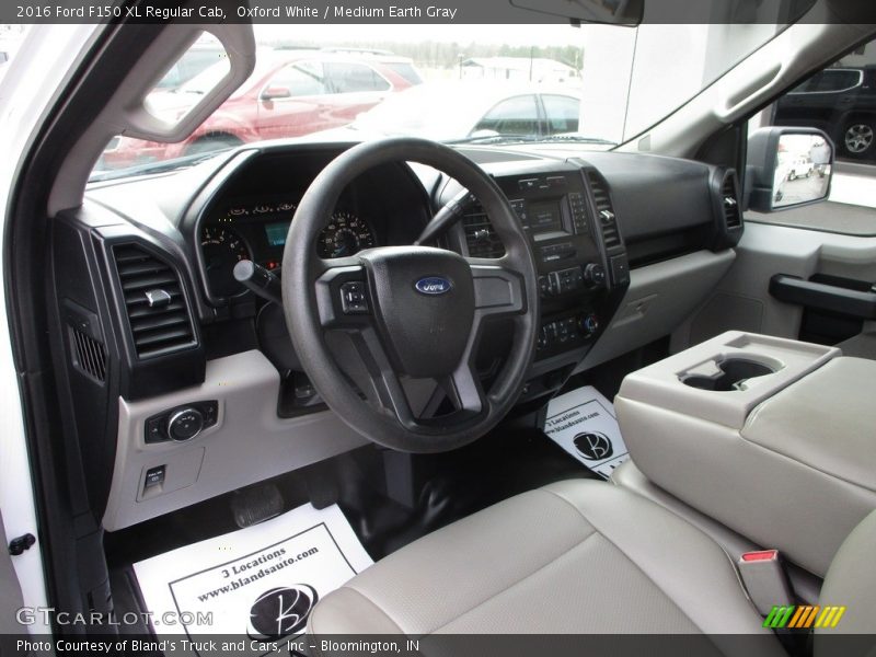 Oxford White / Medium Earth Gray 2016 Ford F150 XL Regular Cab