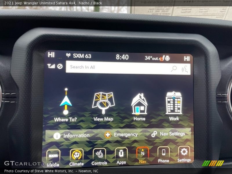 Controls of 2021 Wrangler Unlimited Sahara 4x4