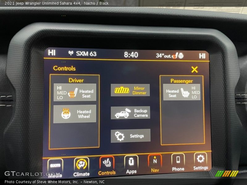 Controls of 2021 Wrangler Unlimited Sahara 4x4