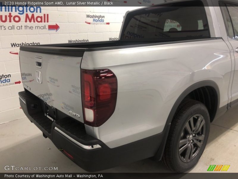 Lunar Silver Metallic / Black 2020 Honda Ridgeline Sport AWD