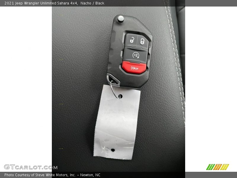 Keys of 2021 Wrangler Unlimited Sahara 4x4