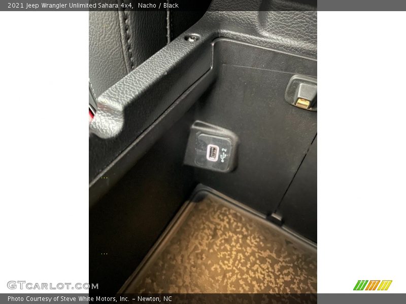 Nacho / Black 2021 Jeep Wrangler Unlimited Sahara 4x4