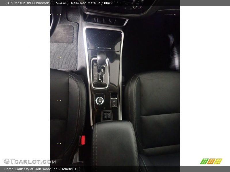 Rally Red Metallic / Black 2019 Mitsubishi Outlander SEL S-AWC