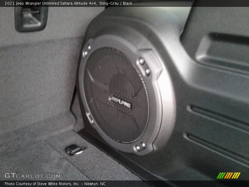 Sting-Gray / Black 2021 Jeep Wrangler Unlimited Sahara Altitude 4x4