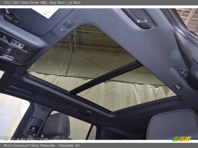 Onyx Black / Jet Black 2021 GMC Yukon Denali 4WD
