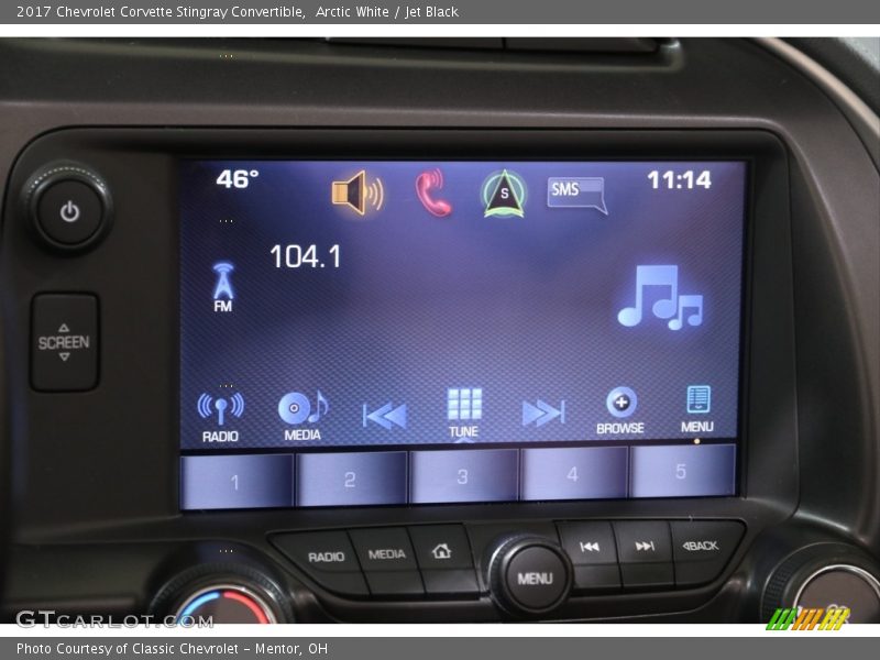 Arctic White / Jet Black 2017 Chevrolet Corvette Stingray Convertible