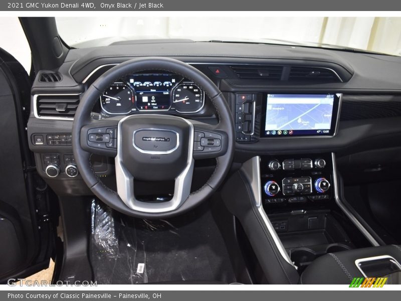Onyx Black / Jet Black 2021 GMC Yukon Denali 4WD