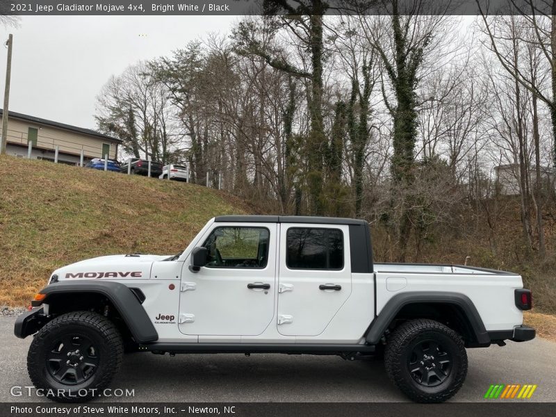 Bright White / Black 2021 Jeep Gladiator Mojave 4x4