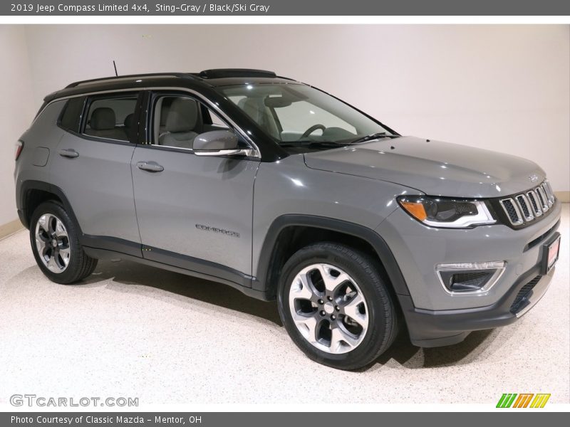 Sting-Gray / Black/Ski Gray 2019 Jeep Compass Limited 4x4