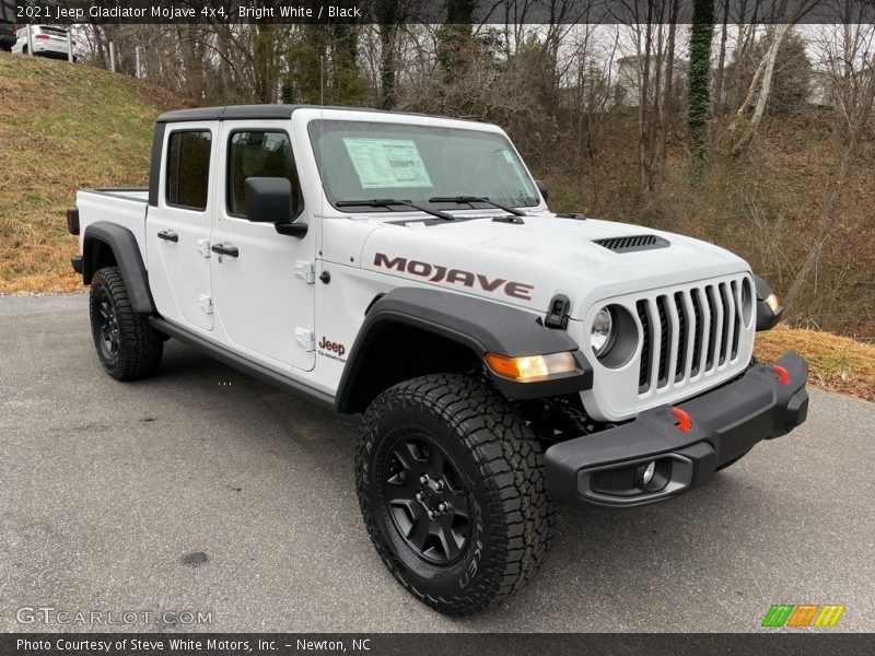 Bright White / Black 2021 Jeep Gladiator Mojave 4x4