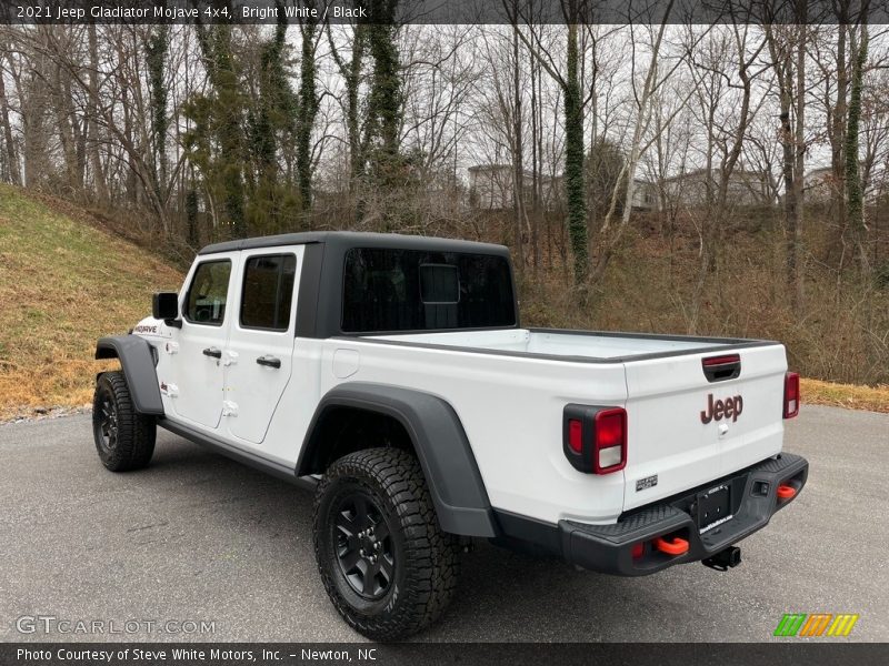 Bright White / Black 2021 Jeep Gladiator Mojave 4x4