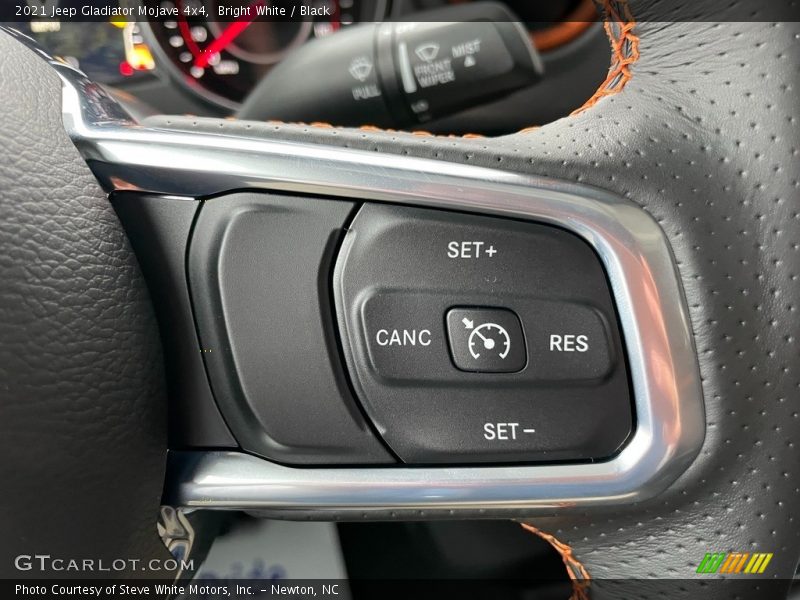 Bright White / Black 2021 Jeep Gladiator Mojave 4x4