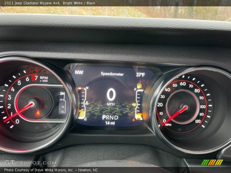 Bright White / Black 2021 Jeep Gladiator Mojave 4x4