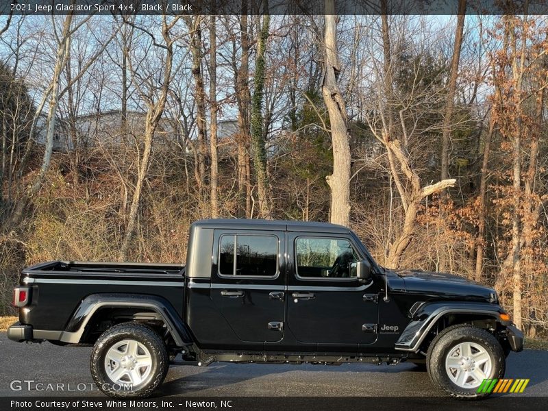  2021 Gladiator Sport 4x4 Black