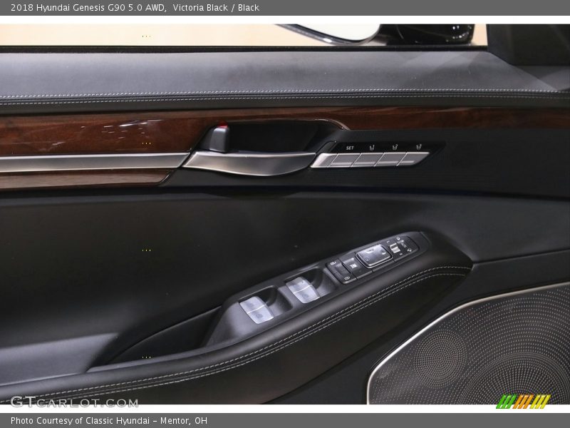 Victoria Black / Black 2018 Hyundai Genesis G90 5.0 AWD