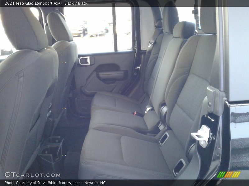 Black / Black 2021 Jeep Gladiator Sport 4x4