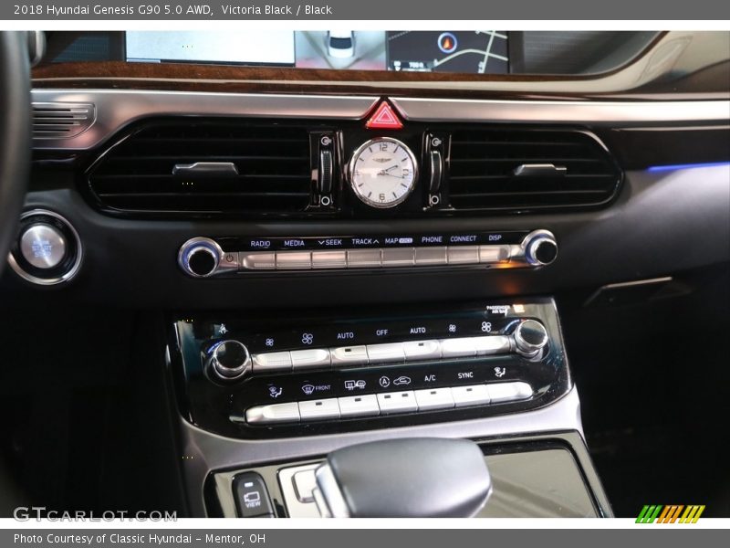 Victoria Black / Black 2018 Hyundai Genesis G90 5.0 AWD