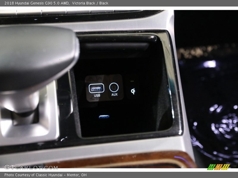 Victoria Black / Black 2018 Hyundai Genesis G90 5.0 AWD