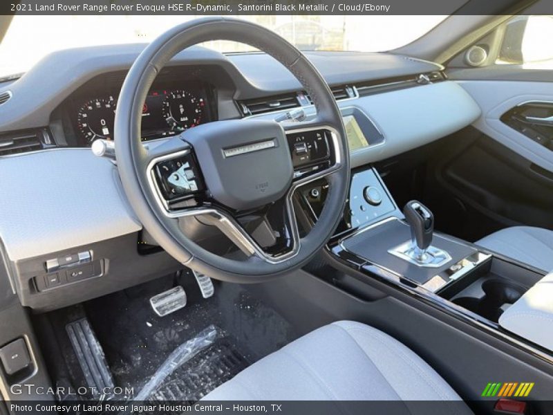 Dashboard of 2021 Range Rover Evoque HSE R-Dynamic