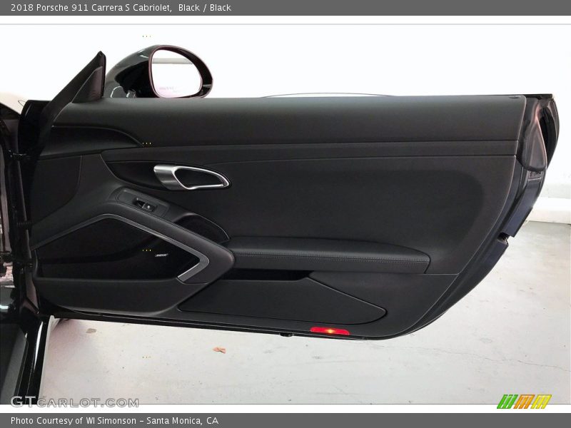 Black / Black 2018 Porsche 911 Carrera S Cabriolet