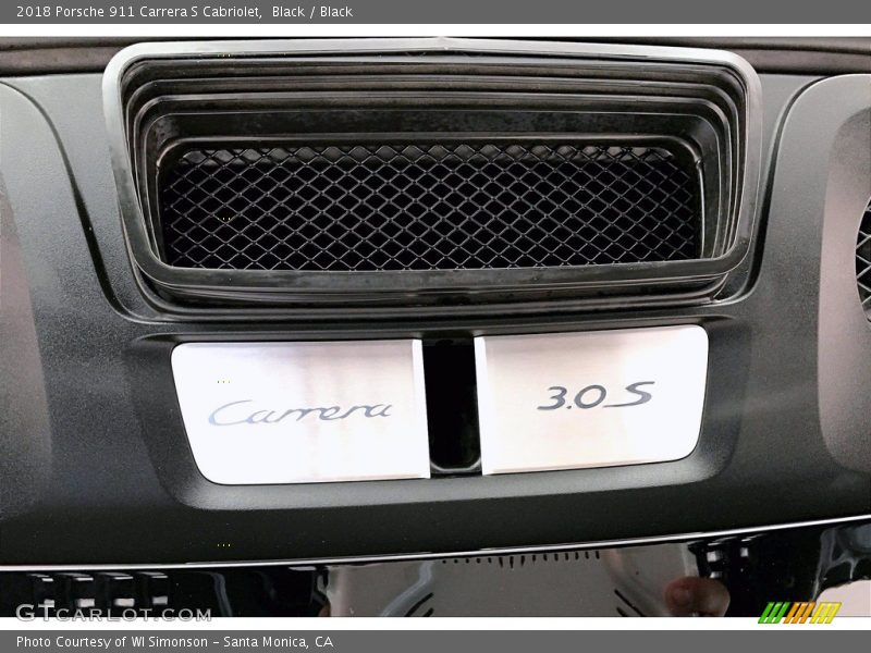 Black / Black 2018 Porsche 911 Carrera S Cabriolet