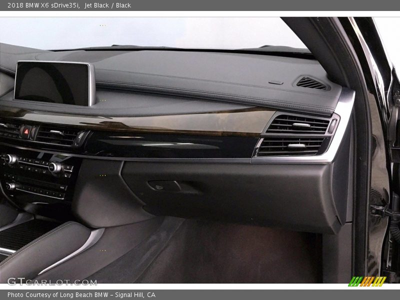 Jet Black / Black 2018 BMW X6 sDrive35i