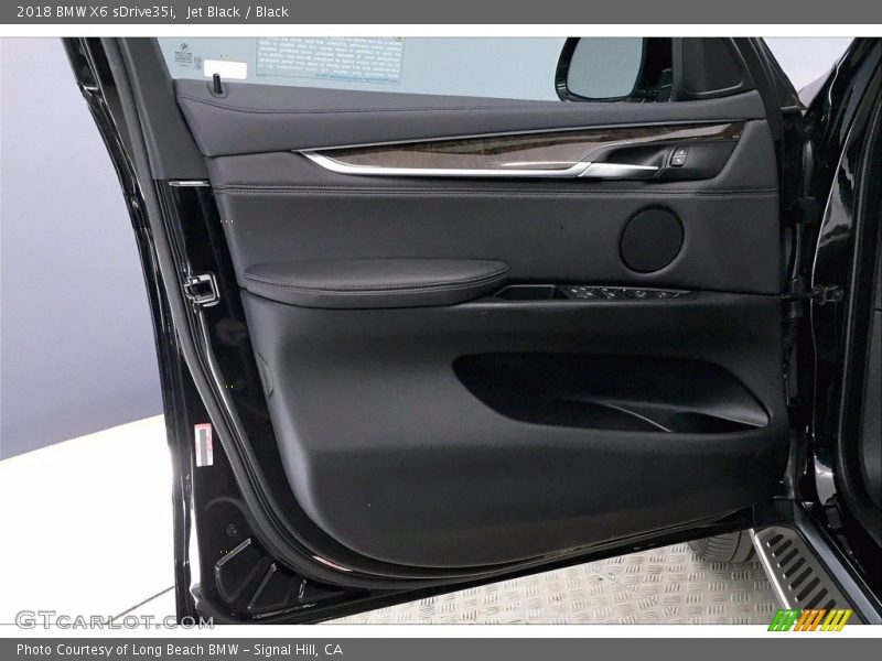 Jet Black / Black 2018 BMW X6 sDrive35i
