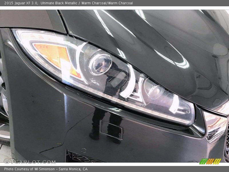 Ultimate Black Metallic / Warm Charcoal/Warm Charcoal 2015 Jaguar XF 3.0