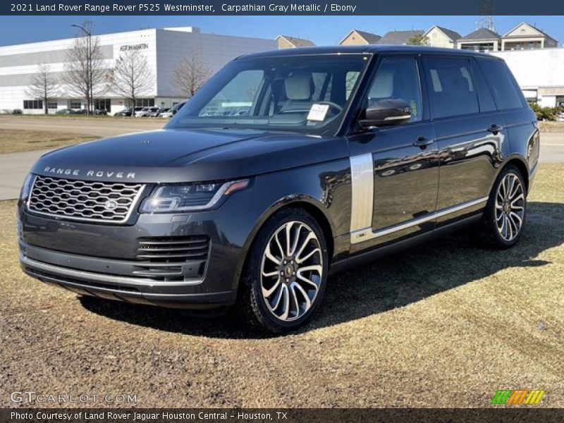 Front 3/4 View of 2021 Range Rover P525 Westminster