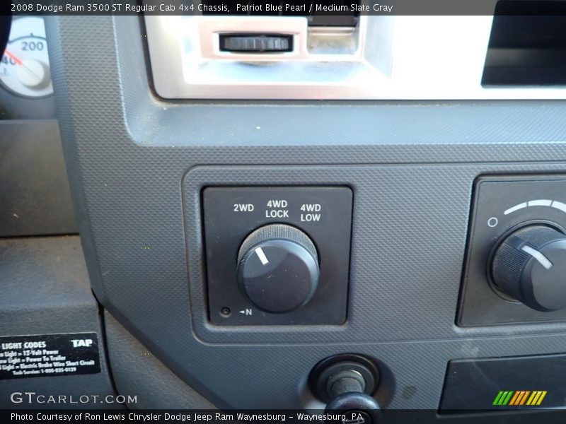 Patriot Blue Pearl / Medium Slate Gray 2008 Dodge Ram 3500 ST Regular Cab 4x4 Chassis